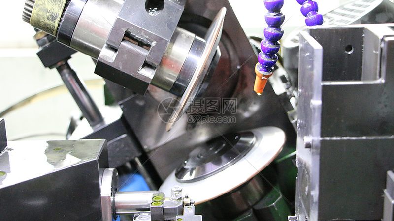 国产加工中心定制方案：如何精准满足加工需求